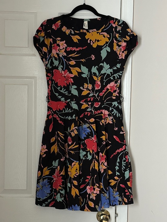 Pact Dresses & Skirts - Pact Fit and Flare Dress Black Floral Nightfall Blossoms Size Large Cap Sleeve